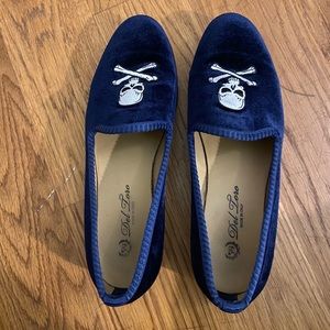 Del Toro Skull Velvet Flats